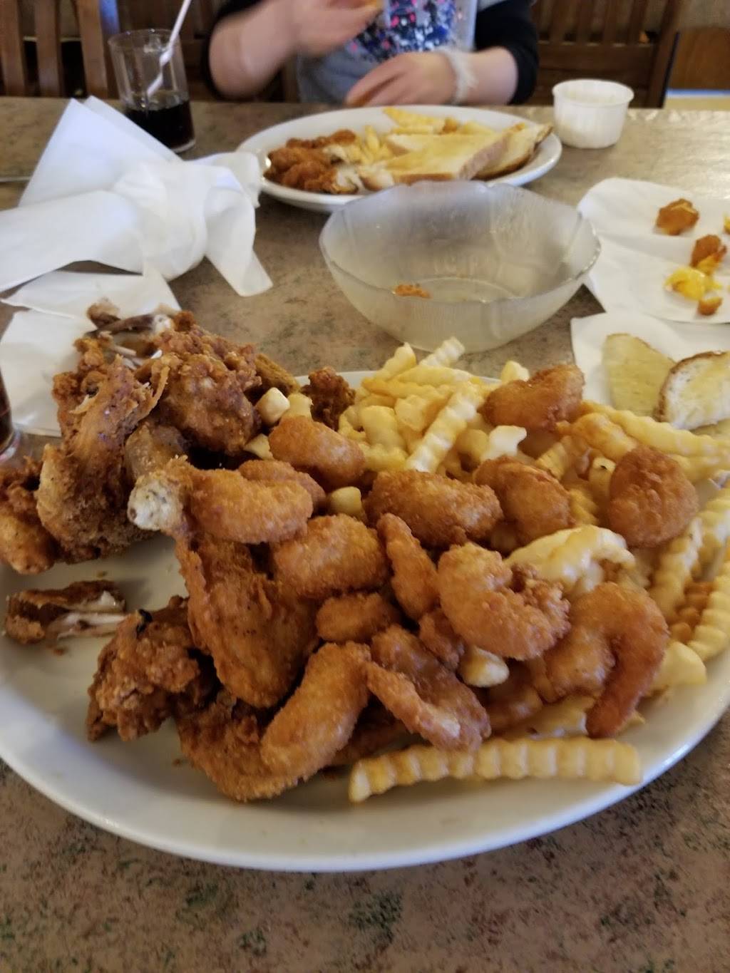 Two Acres Supper Club | restaurant | 21858 County Hwy SS, Bloomer, WI 54724, USA | 7155681699 OR +1 715-568-1699