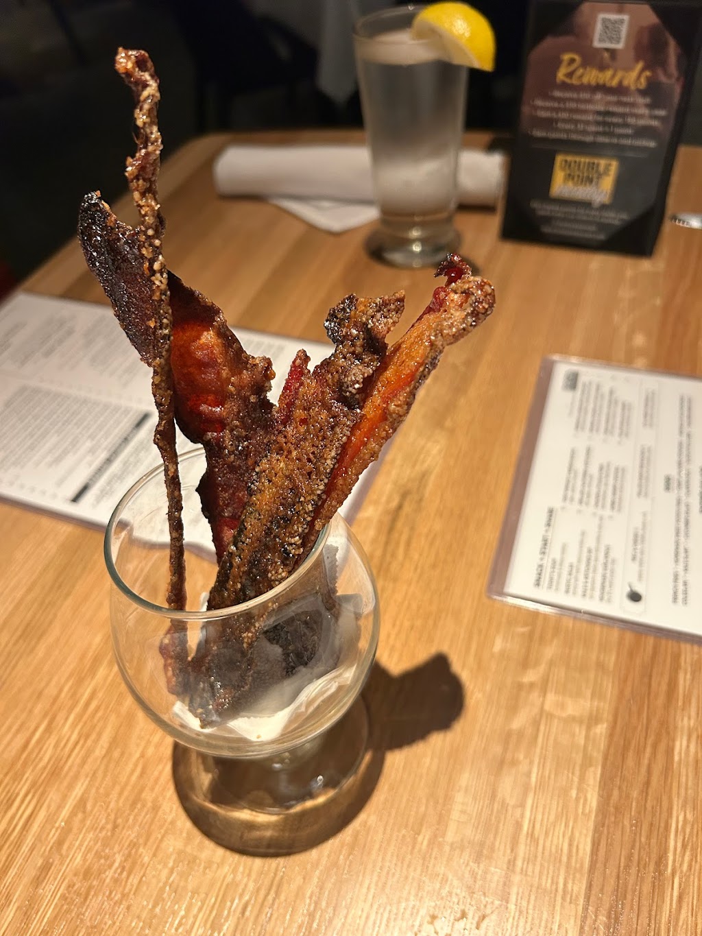 Doc Bs Restaurant | restaurant | 8702 Keystone Crossing #127-A, Indianapolis, IN 46240, USA | 3176433760 OR +1 317-643-3760