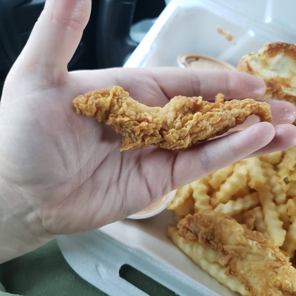 Raising Canes Chicken Fingers | meal takeaway | 2525 S Sherwood Forest Blvd, Baton Rouge, LA 70816, USA | 2252911300 OR +1 225-291-1300