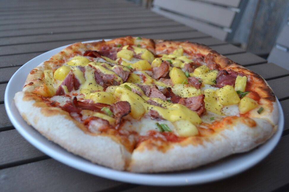 Red Star Craft House | restaurant | 146 Exton Square Mall, Exton, PA 19341, USA | 6105245893 OR +1 610-524-5893