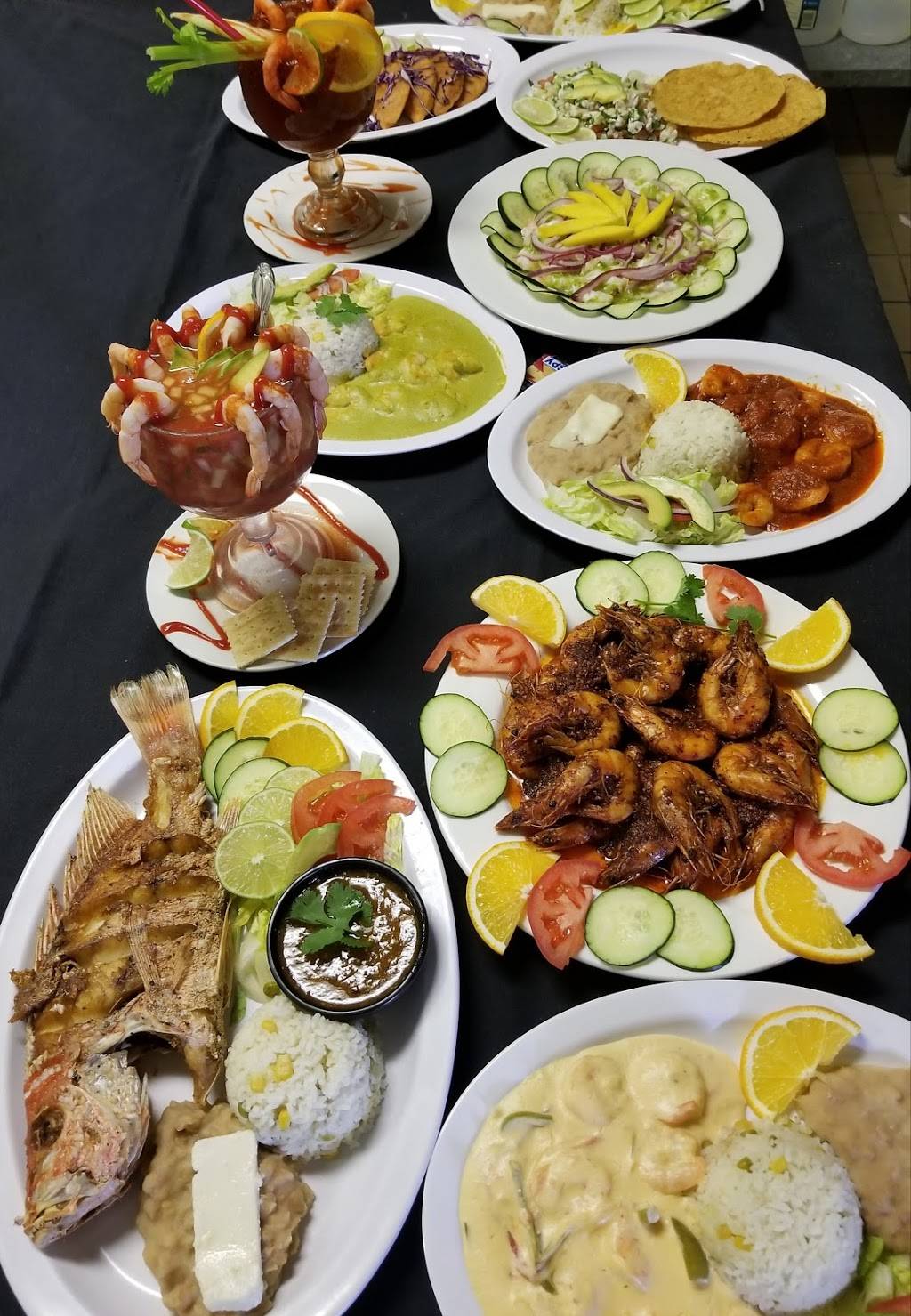 La Huacana Restaurant and Nightclub | night club | 101 E Glenn Ave, Modesto, CA 95358, USA | 2096220263 OR +1 209-622-0263