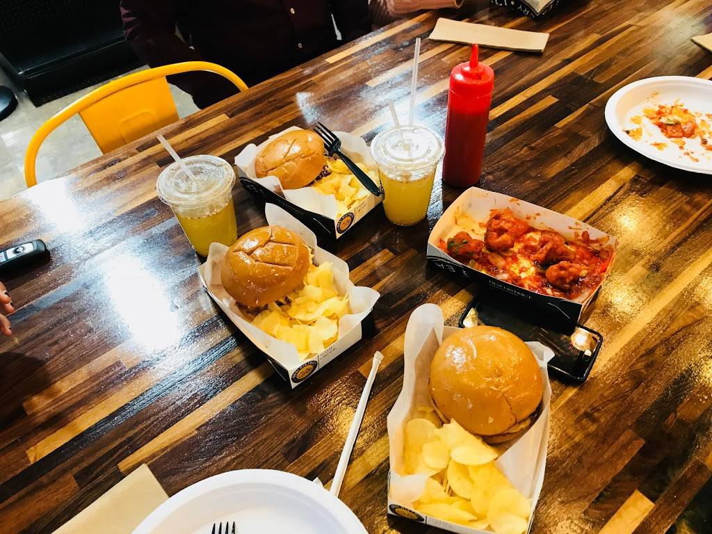 Desi District | restaurant | 6451 Riverside Dr #100, Irving, TX 75039, USA | 9729134730 OR +1 972-913-4730