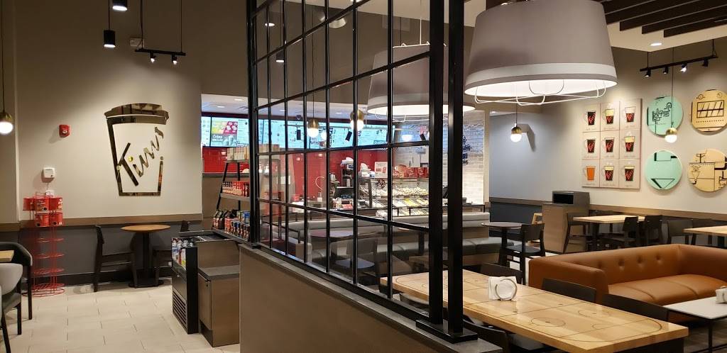 Tim Hortons | restaurant | 8198 Cooley Lake Rd, White Lake Charter Township, MI 48386, USA | 2483664651 OR +1 248-366-4651