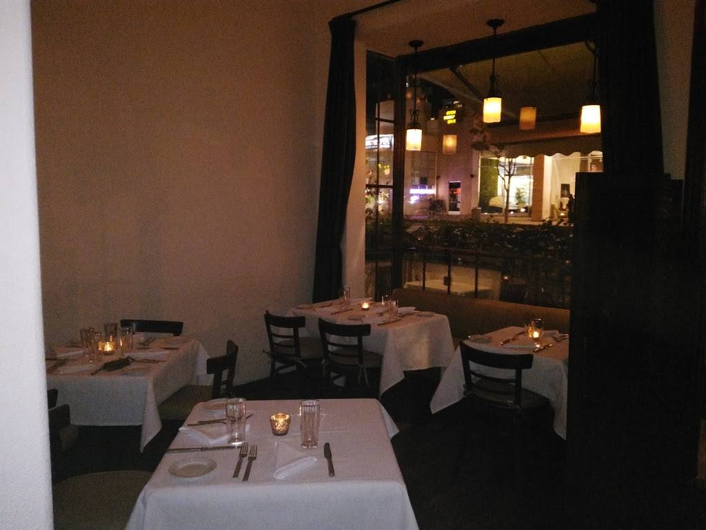 Amarone Kitchen & Wine | restaurant | 8868 Sunset Blvd, West Hollywood, CA 90069, USA | 3106522233 OR +1 310-652-2233
