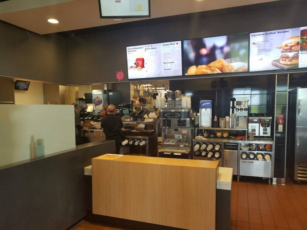 McDonalds | cafe | 7110 Otter Lake Rd, Lino Lakes, MN 55038, USA | 6516533908 OR +1 651-653-3908