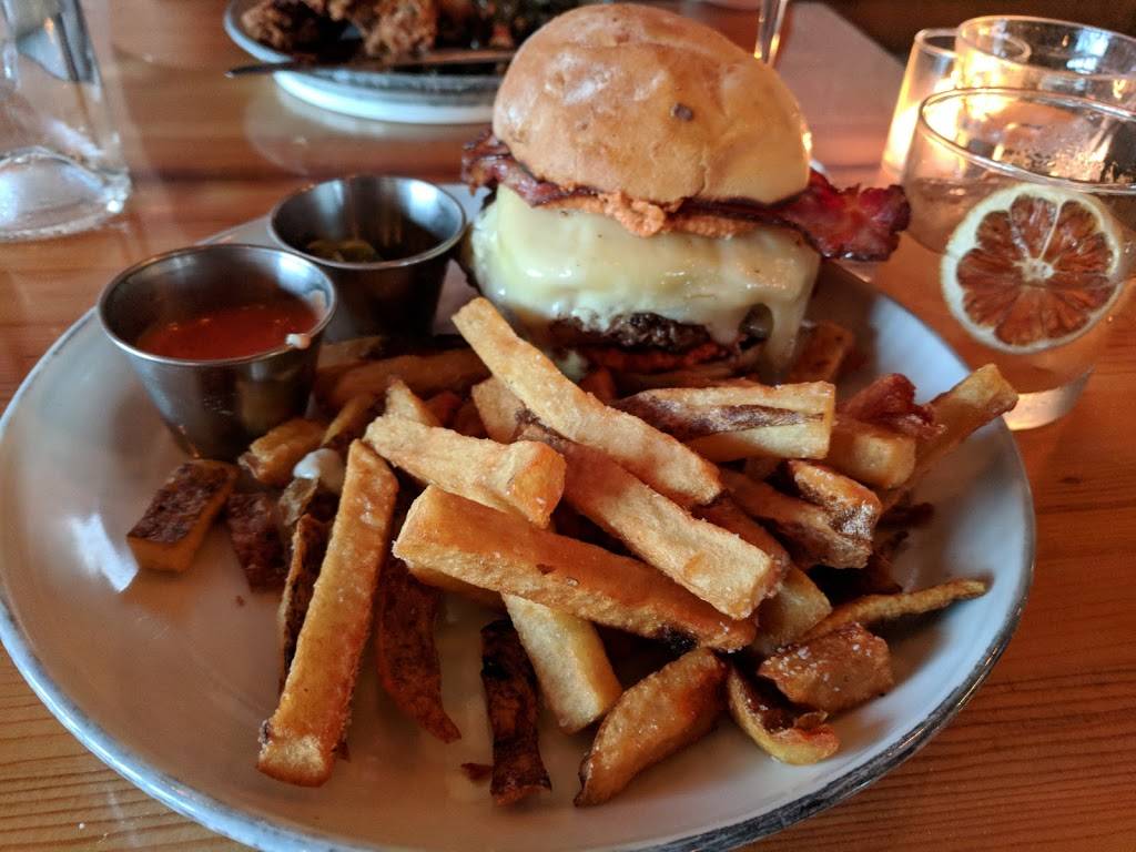 Gold Cash Gold | restaurant | 2100 Michigan Ave, Detroit, MI 48216, USA | 3132420770 OR +1 313-242-0770