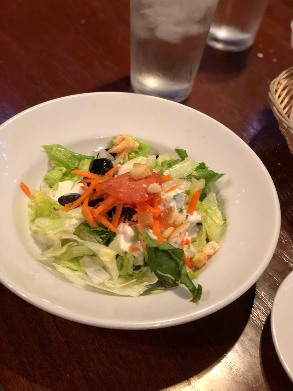 Ferraros Italian Restaurant | restaurant | 2788 E Main St, Ventura, CA 93003, USA | 8056487270 OR +1 805-648-7270