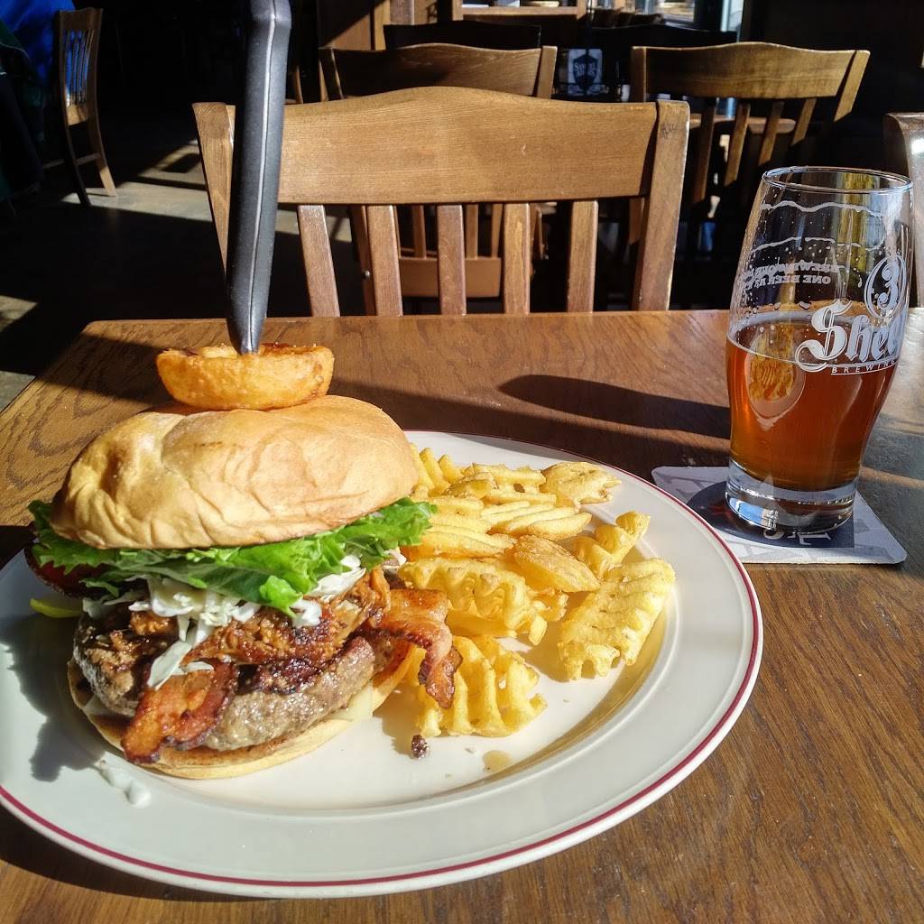 Paddy Ryans Irish Pub | restaurant | 709 Rodeo Dr, Hudson, WI 54016, USA | 7153818205 OR +1 715-381-8205