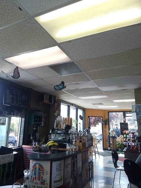 The Blue Heron | cafe | 4001 Gilman Ave W, Seattle, WA 98199, USA | 2062852171 OR +1 206-285-2171