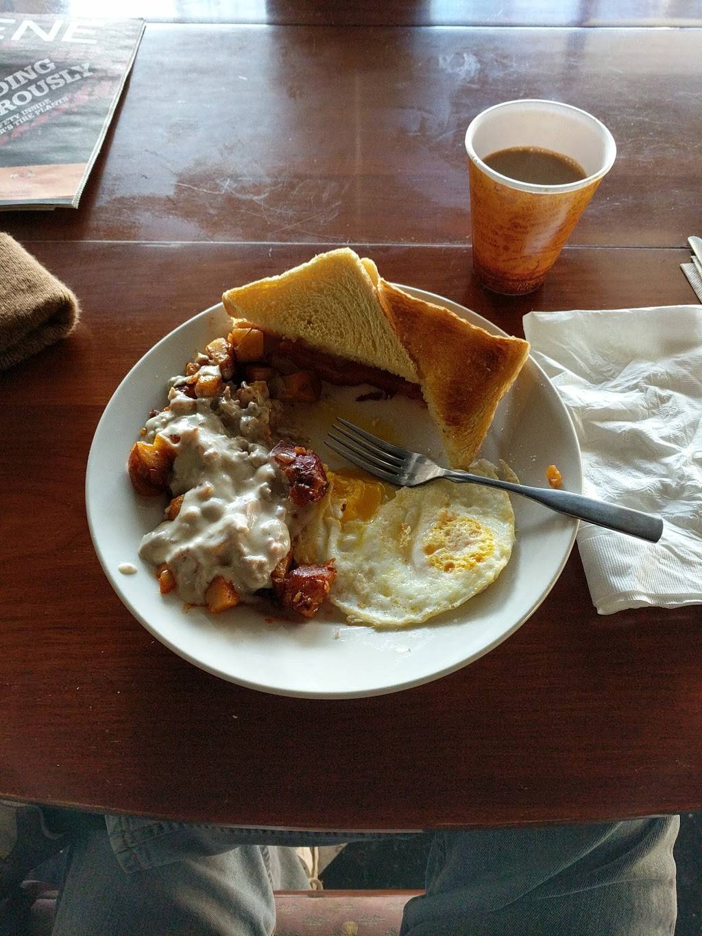 Hatfields Goode Grub | restaurant | 16700 Lorain Ave, Cleveland, OH 44111, USA | 2164171056 OR +1 216-417-1056