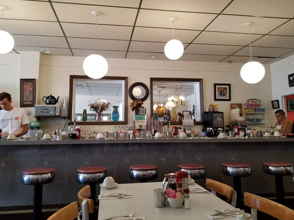 Anthonys Pancake House | restaurant | 710 Montauk Hwy, Montauk, NY 11954, USA | 6316689705 OR +1 631-668-9705