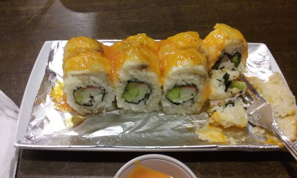 Hibachi House Sushi Bar | restaurant | 948 Sierra St, Kingsburg, CA 93631, USA | 5598975288 OR +1 559-897-5288