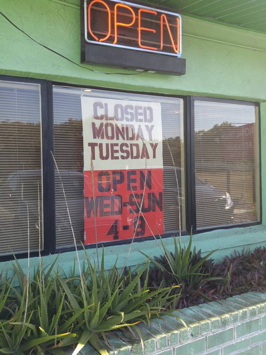 Royal Thai Oriental Restaurant | restaurant | 4214 Duncan Rd, Punta Gorda, FL 33982, USA | 9416371616 OR +1 941-637-1616