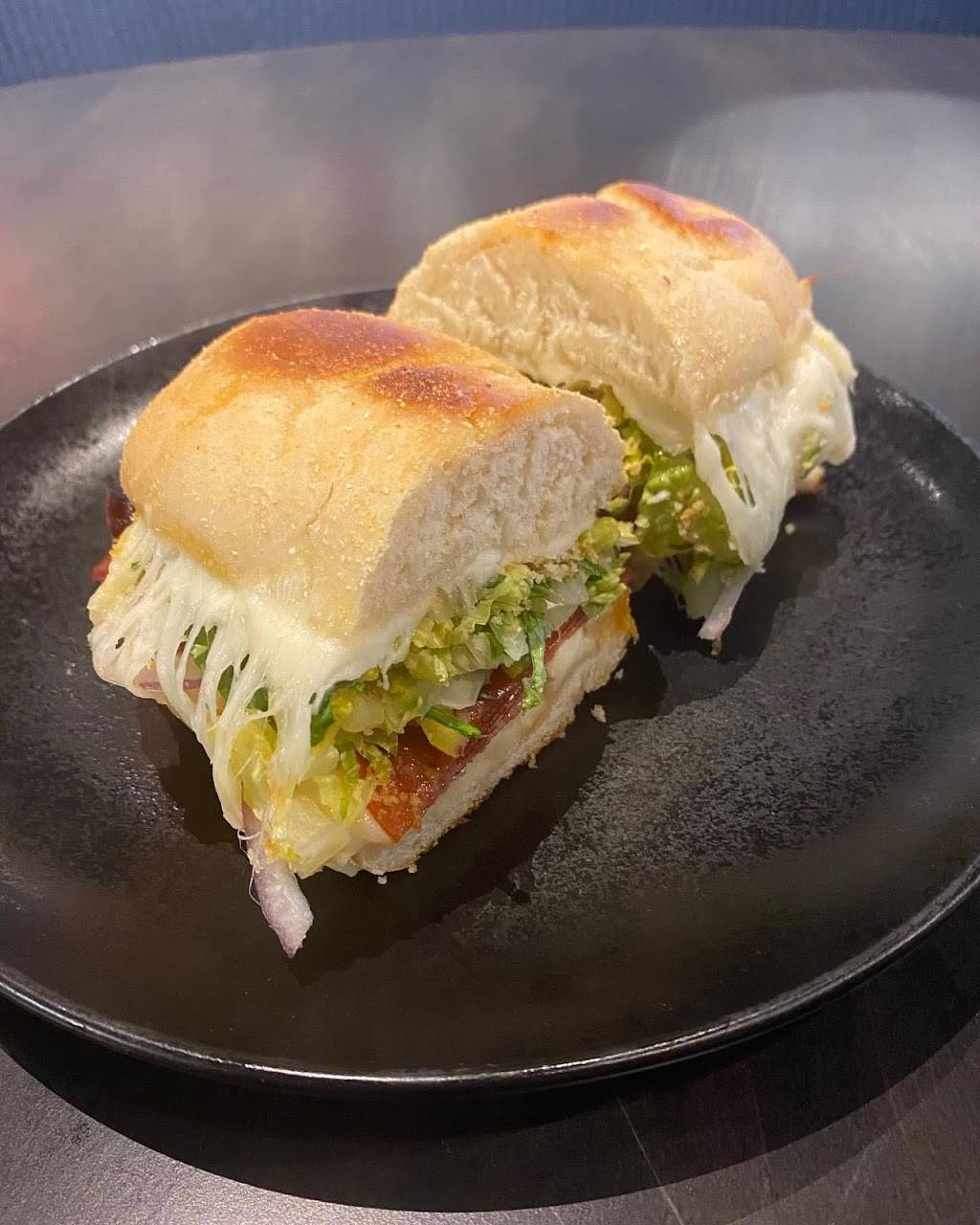 MarMars Pop-up Pizza Kitchen | restaurant | 3355 Richmond Rd, Beachwood, OH 44122, USA | 2163163355 OR +1 216-316-3355