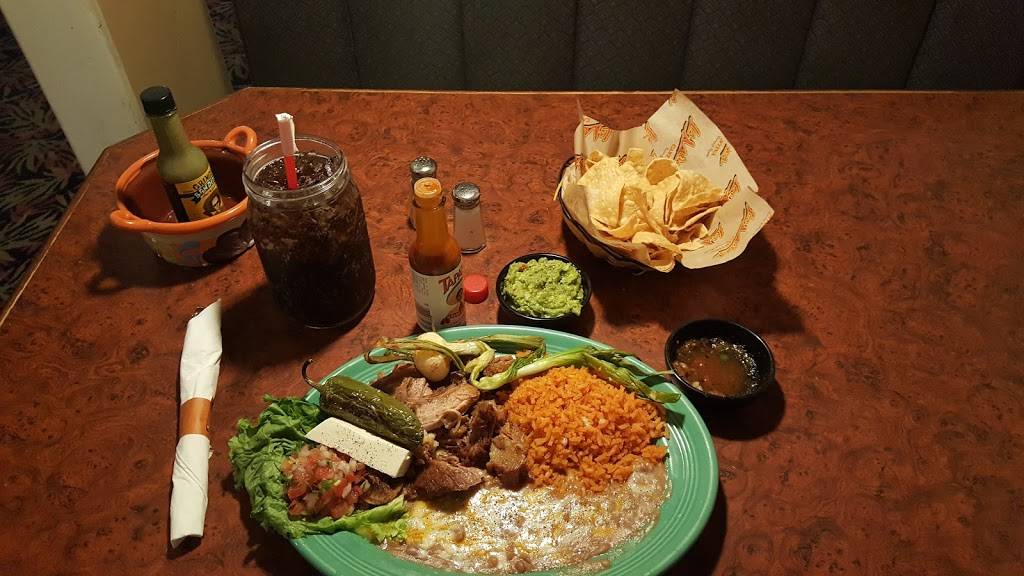 La Mina Cantina | restaurant | 8020 District Blvd #4802, Bakersfield, CA 93313, USA | 6618312777 OR +1 661-831-2777