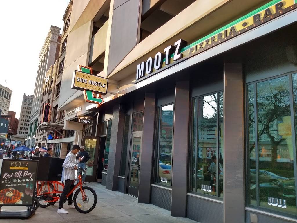 Mootz Pizzeria and Bar | restaurant | 1230 Library St, Detroit, MI 48226, USA | 3132431230 OR +1 313-243-1230