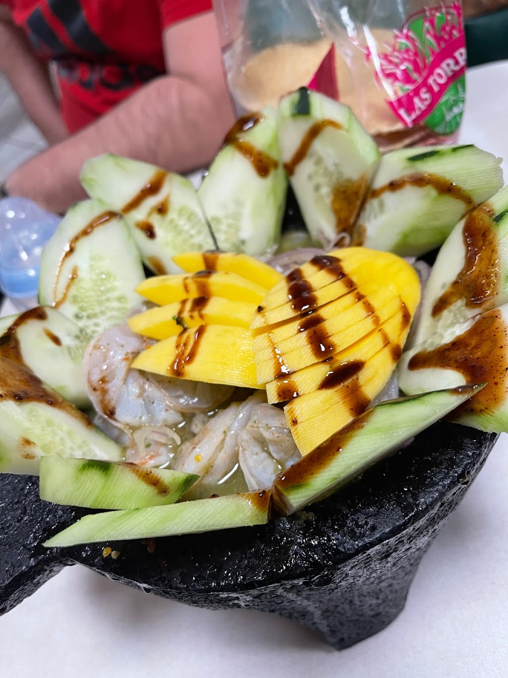 Mariscos Los Hijos De La Tostada | restaurant | 119 N Uruapan Way, Dinuba, CA 93618, USA | 5595960762 OR +1 559-596-0762
