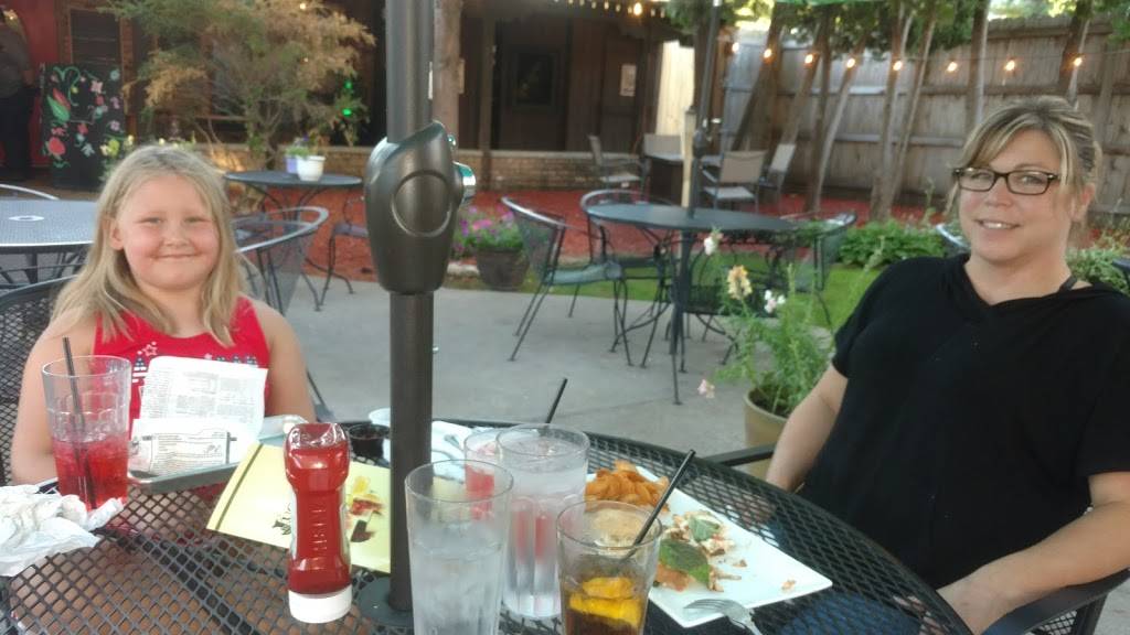 Papa Tronnios Pizza | meal delivery | 202 Broad St, Prescott, WI 54021, USA | 7152625131 OR +1 715-262-5131