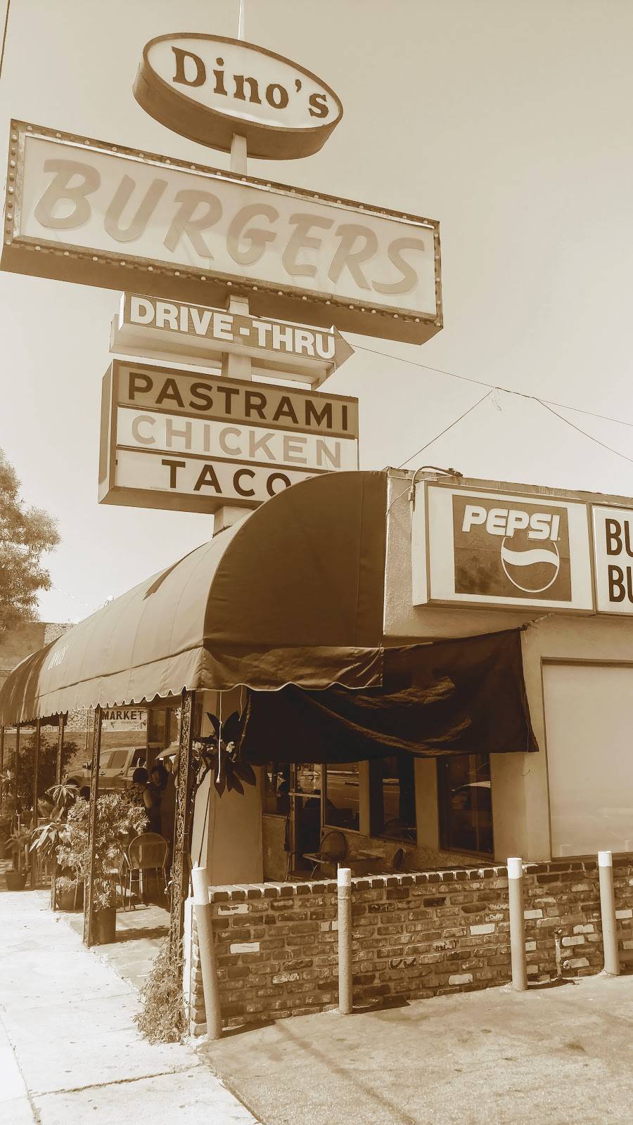 Dinos | restaurant | 2817 N Main St, Los Angeles, CA 90031, USA | 3232231843 OR +1 323-223-1843