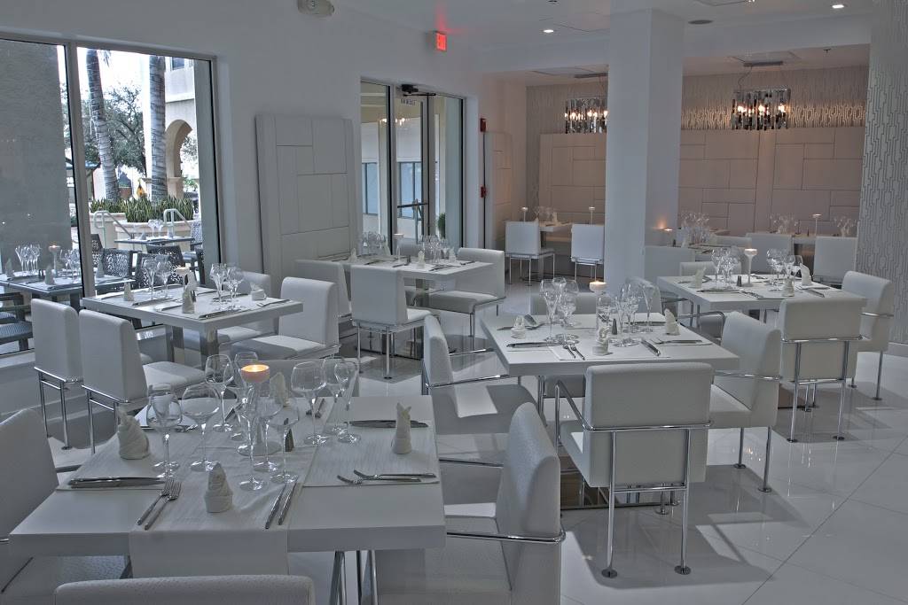 Ristorante Santucci | restaurant | 610 Clematis St #1, West Palm Beach, FL 33401, USA | 5613372532 OR +1 561-337-2532