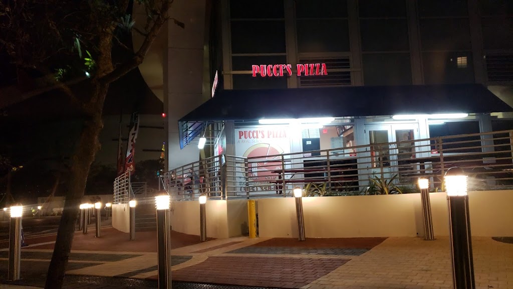 Puccis Pizza | restaurant | 888 Biscayne Blvd, Miami, FL 33132, USA | 3053588881 OR +1 305-358-8881