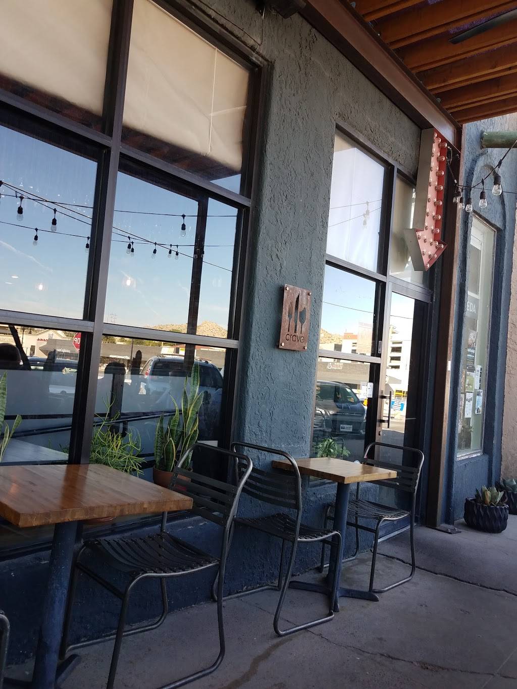 Crave Kitchen & Bar | restaurant | 300 Cincinnati Ave, El Paso, TX 79902, USA | 9153513677 OR +1 915-351-3677