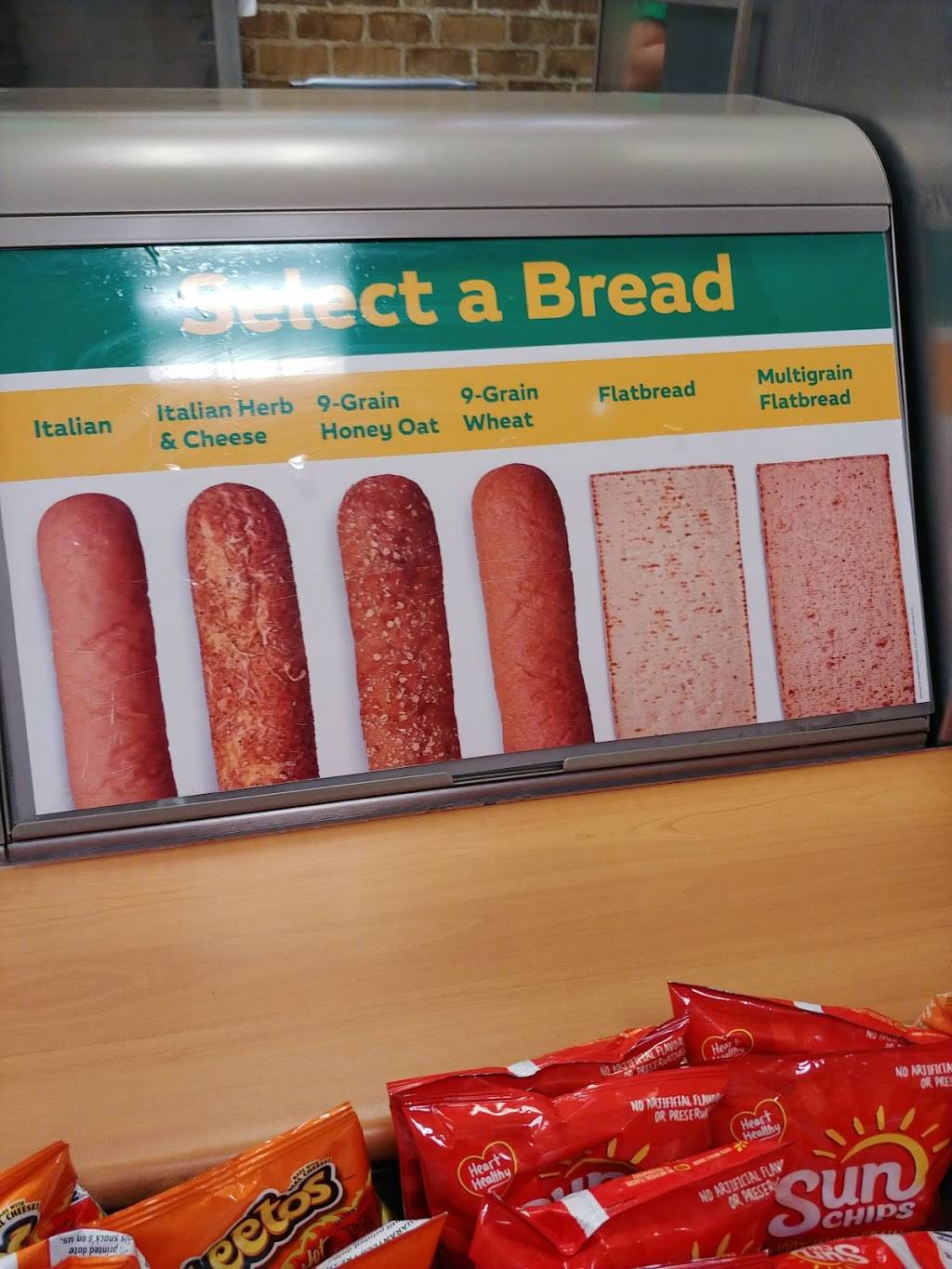 Subway | restaurant | 808 W Jackson Blvd, Chicago, IL 60607, USA | 3126691500 OR +1 312-669-1500