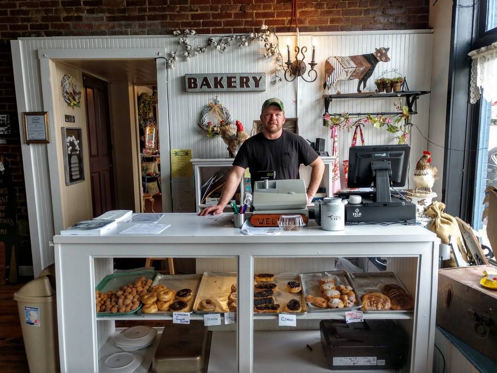 Deli Bakery Pleasure Cafe | cafe | 2922 Hillspring Rd, Pleasureville, KY 40057, USA | 5028784400 OR +1 502-878-4400