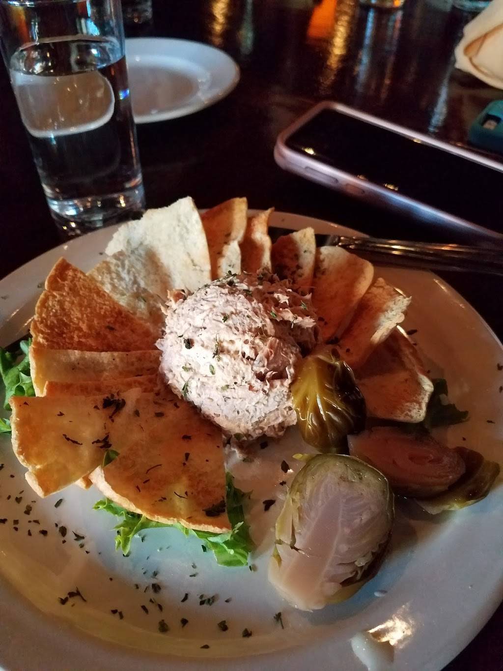 Chucks Fish | restaurant | 508 Greensboro Ave, Tuscaloosa, AL 35401, USA | 2052489370 OR +1 205-248-9370