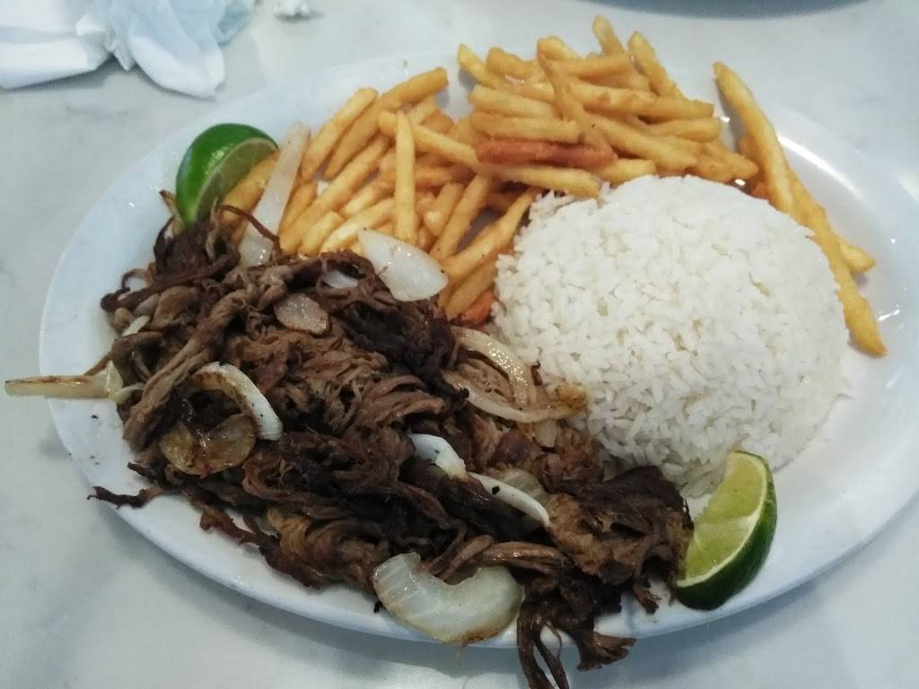 Polo Norte Coral Way | restaurant | 7360 SW 24th St, Miami, FL 33155, USA | 7865823434 OR +1 786-582-3434