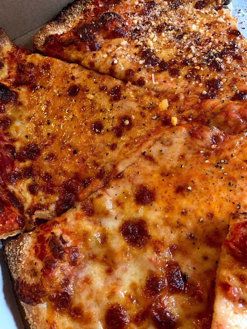 Little Italy Pizza | restaurant | 185 W 32nd St, New York, NY 10001, USA | 2126439988 OR +1 212-643-9988