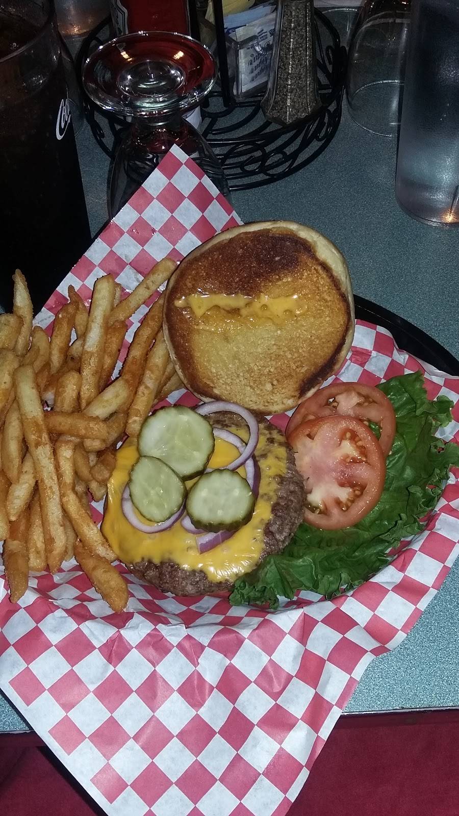 Madison St Diner | restaurant | 420 SE 6th Ave, Topeka, KS 66607, USA | 7852345400 OR +1 785-234-5400