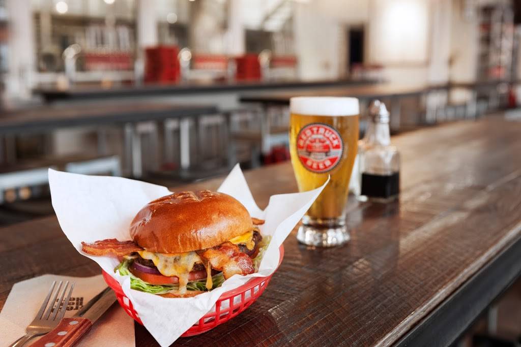 Red Truck Beer Company | restaurant | 1020 E Lincoln Ave, Fort Collins, CO 80524, USA | 9704001670 OR +1 970-400-1670