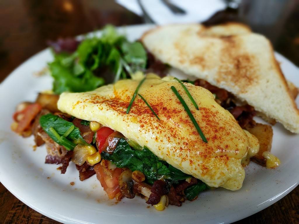 Dawn Patrol | restaurant | 324 State St, Santa Barbara, CA 93101, USA | 8059622889 OR +1 805-962-2889