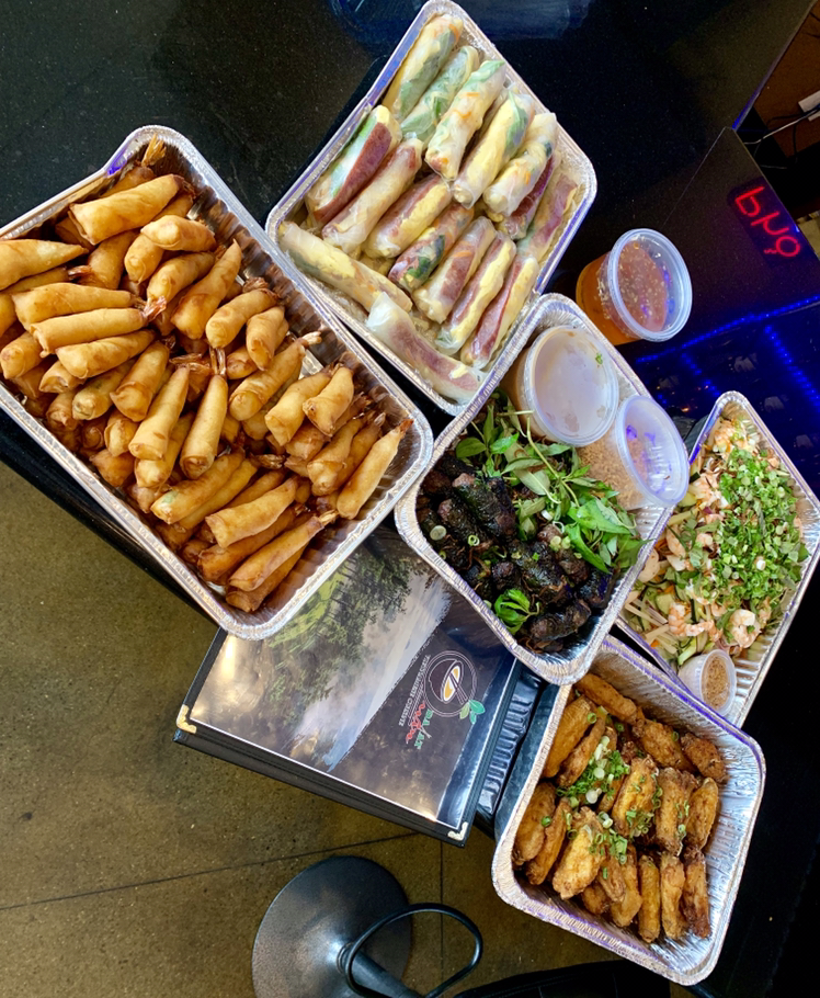 Dalat Quan | restaurant | 9988 15th Ave SW suite i, Seattle, WA 98106, USA | 2064031620 OR +1 206-403-1620