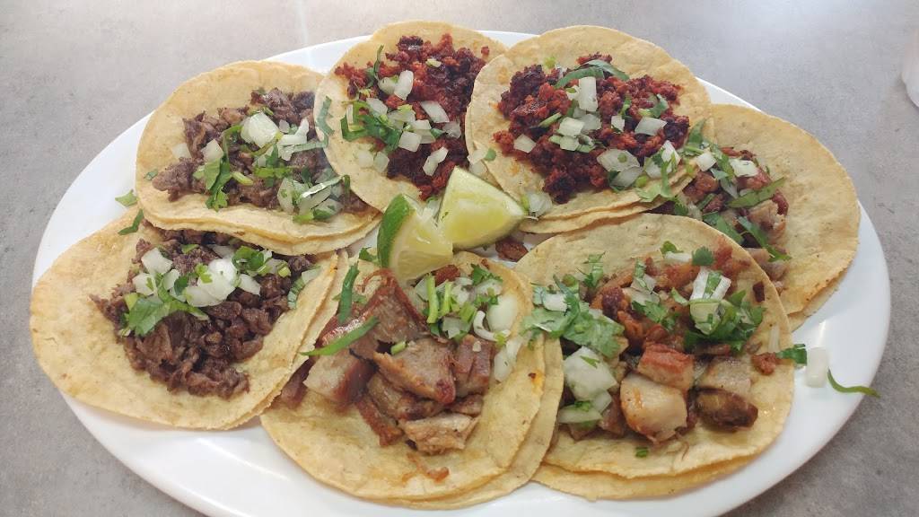 Panaderia Y Taqueria Casas | restaurant | 1710 W Oak Ridge Rd, Orlando, FL 32809, USA | 4078168723 OR +1 407-816-8723