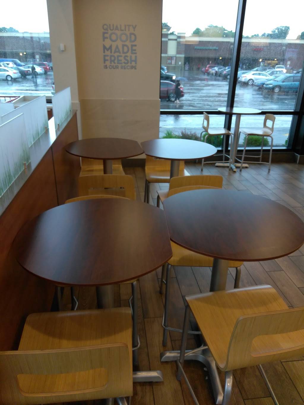 Wendys | restaurant | 4474 Montgomery Rd, Norwood, OH 45212, USA | 5139046995 OR +1 513-904-6995