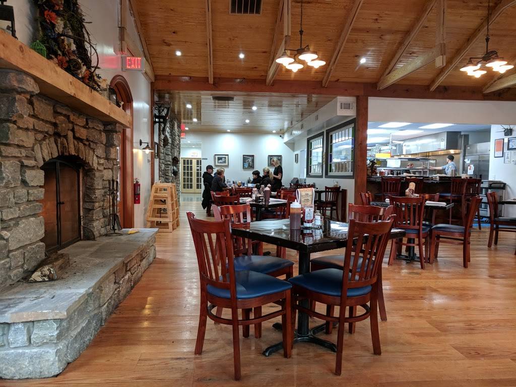 Korners Kountry Kitchen | restaurant | 559 Main St, Brookville, IN 47012, USA | 7655471039 OR +1 765-547-1039