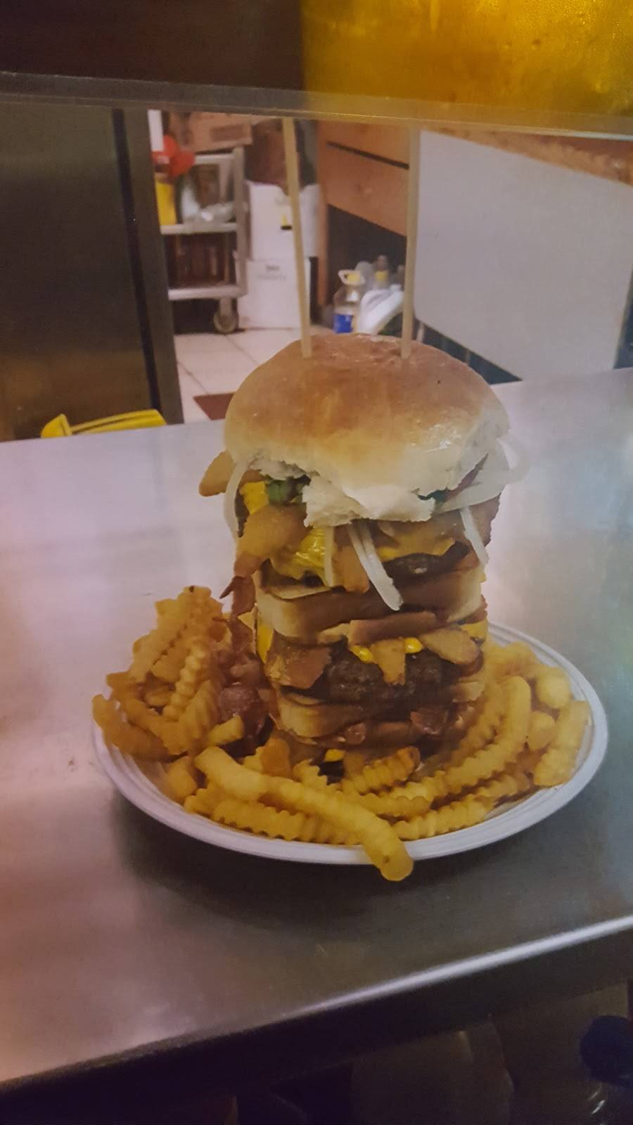 Jeffs Taproom & Grille | restaurant | 416 Market St, Bridgeville, DE 19933, USA | 3023378602 OR +1 302-337-8602