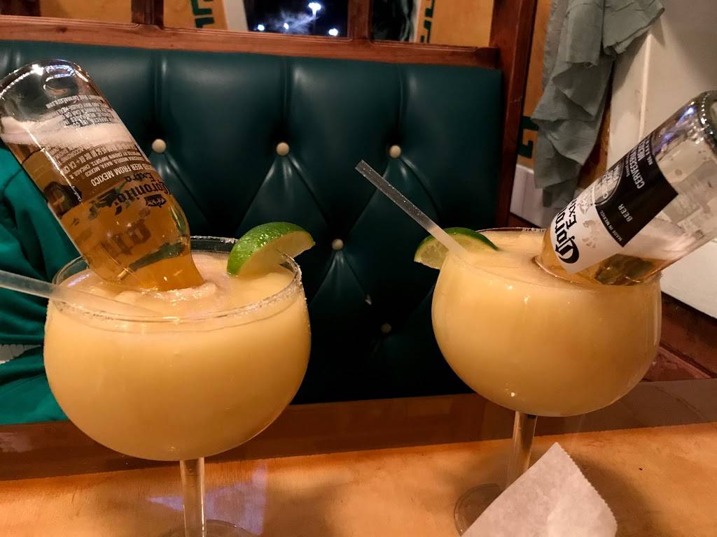 Plaza Azteca | restaurant | 12428 Warwick Blvd, Newport News, VA 23606, USA | 7575996727 OR +1 757-599-6727