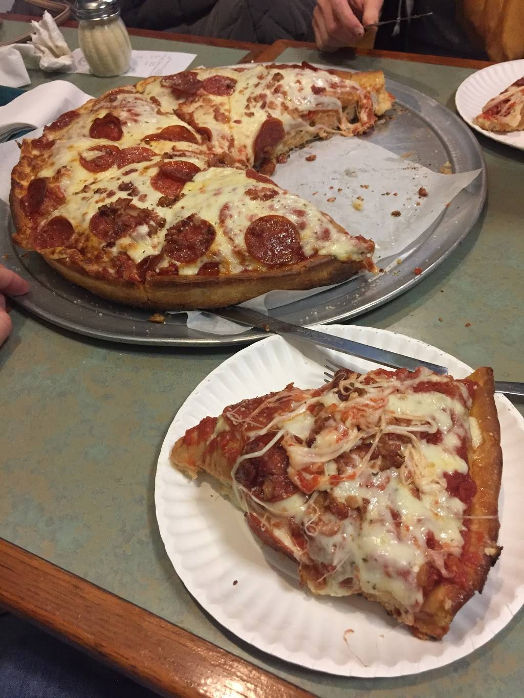 Mamma Lucia | restaurant | 1991 E Joppa Rd, Baltimore, MD 21234, USA | 4106655900 OR +1 410-665-5900