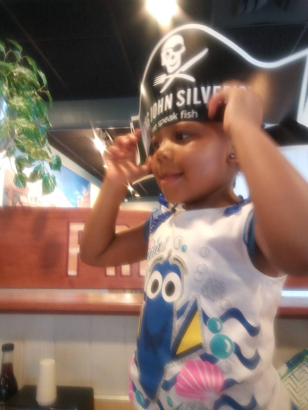 Long John Silvers | restaurant | 3470 Linden Rd, Flint, MI 48507, USA | 8107323822 OR +1 810-732-3822