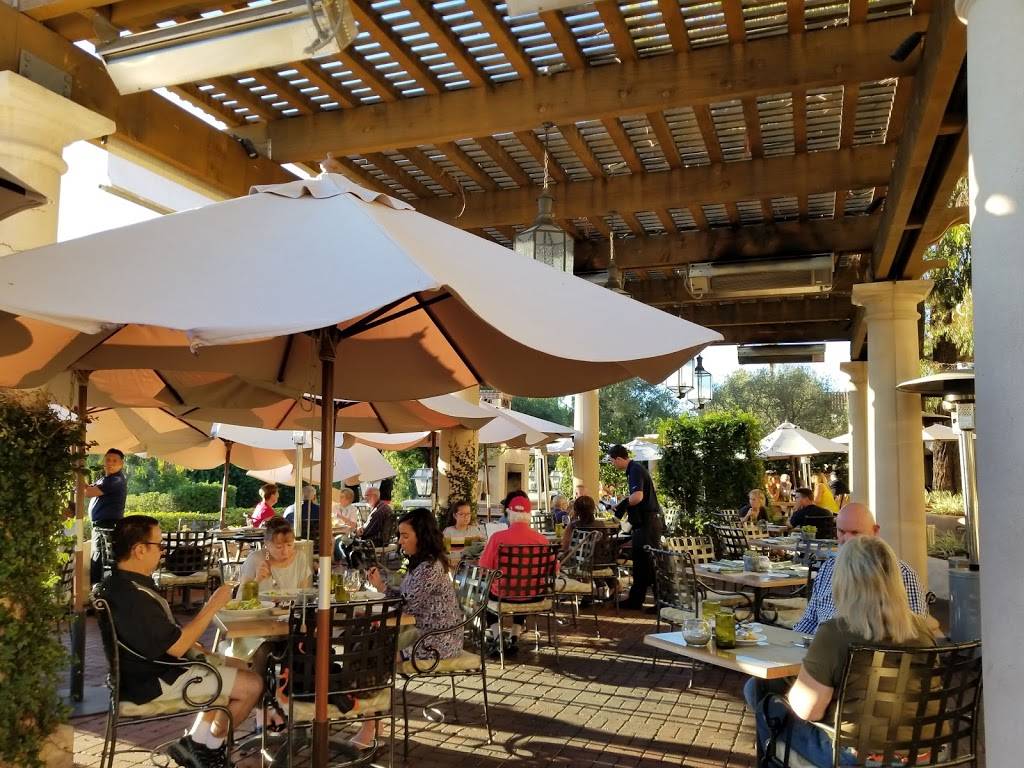 Veranda Fireside Lounge and Restaurant | restaurant | 17550 Bernardo Oaks Dr, San Diego, CA 92128, USA | 8889931856 OR +1 888-993-1856