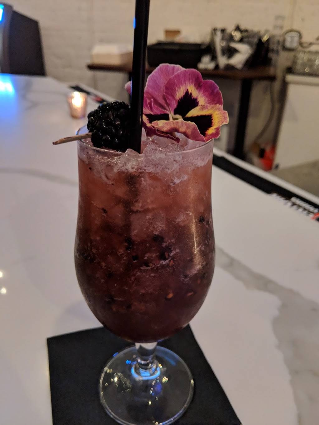 Social Lady | restaurant | 73 E San Fernando St, San Jose, CA 95113, USA | 4083202505 OR +1 408-320-2505