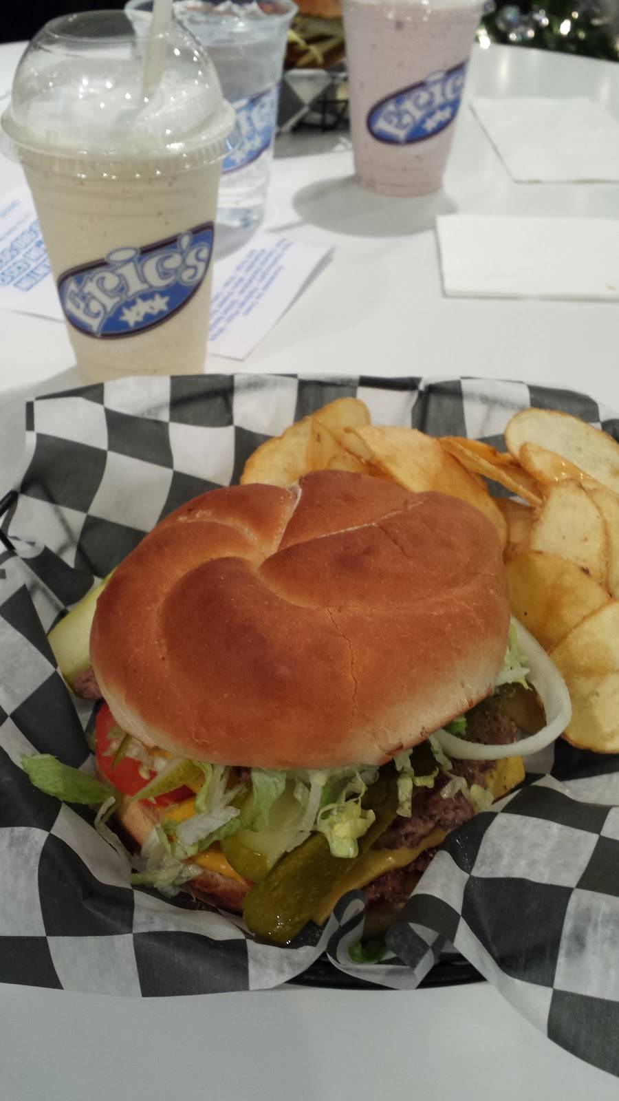 Erics Ice Cream Factory | restaurant | 1600 N Clinton St, Defiance, OH 43512, USA | 4199805923 OR +1 419-980-5923