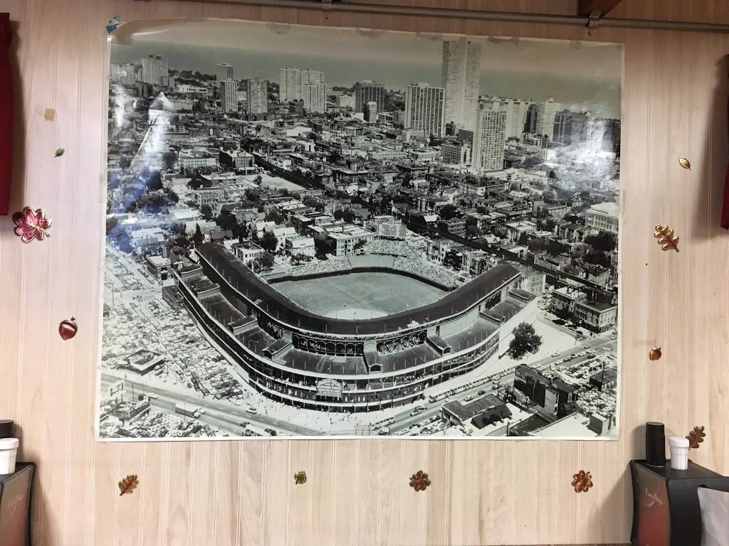 Chicago DogHouse | restaurant | 2215, 1527 N Detroit St, Warsaw, IN 46580, USA | 5742675757 OR +1 574-267-5757