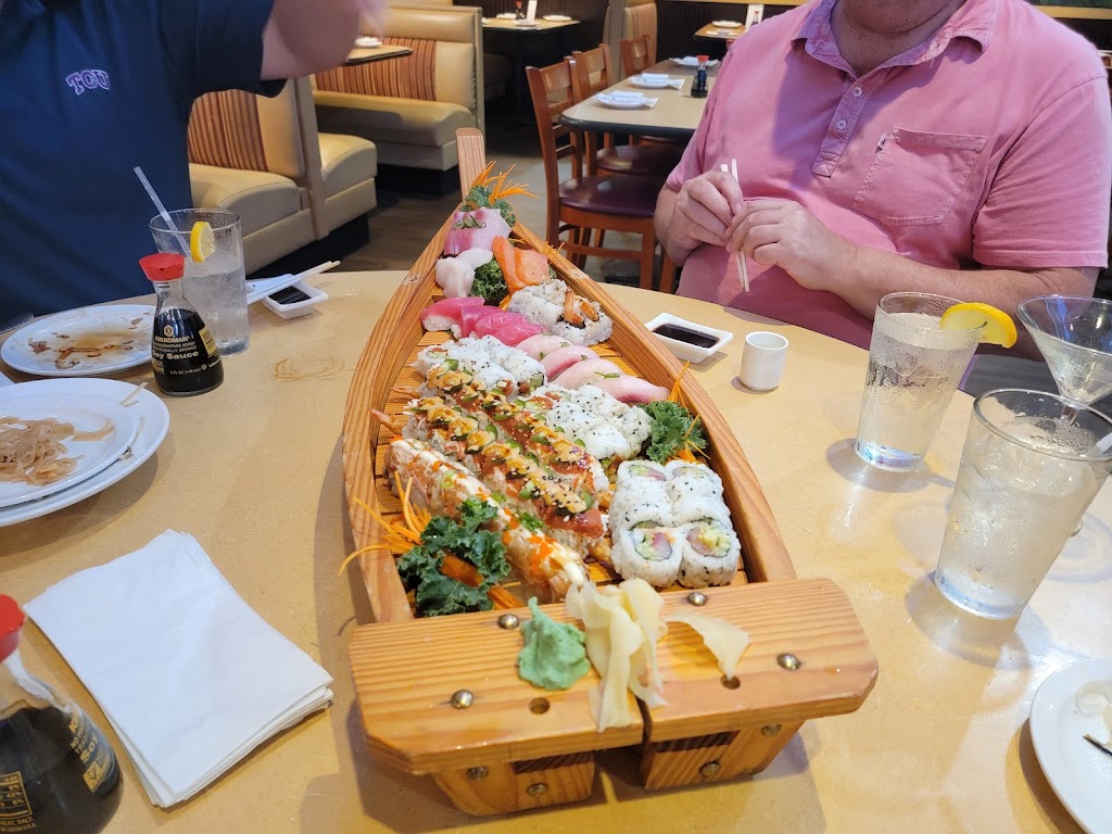 Nguyen’s Kitchen & Sushi Bar | restaurant | 4921 Palm Beach Blvd, Fort Myers, FL 33905, USA | 2392458872 OR +1 239-245-8872