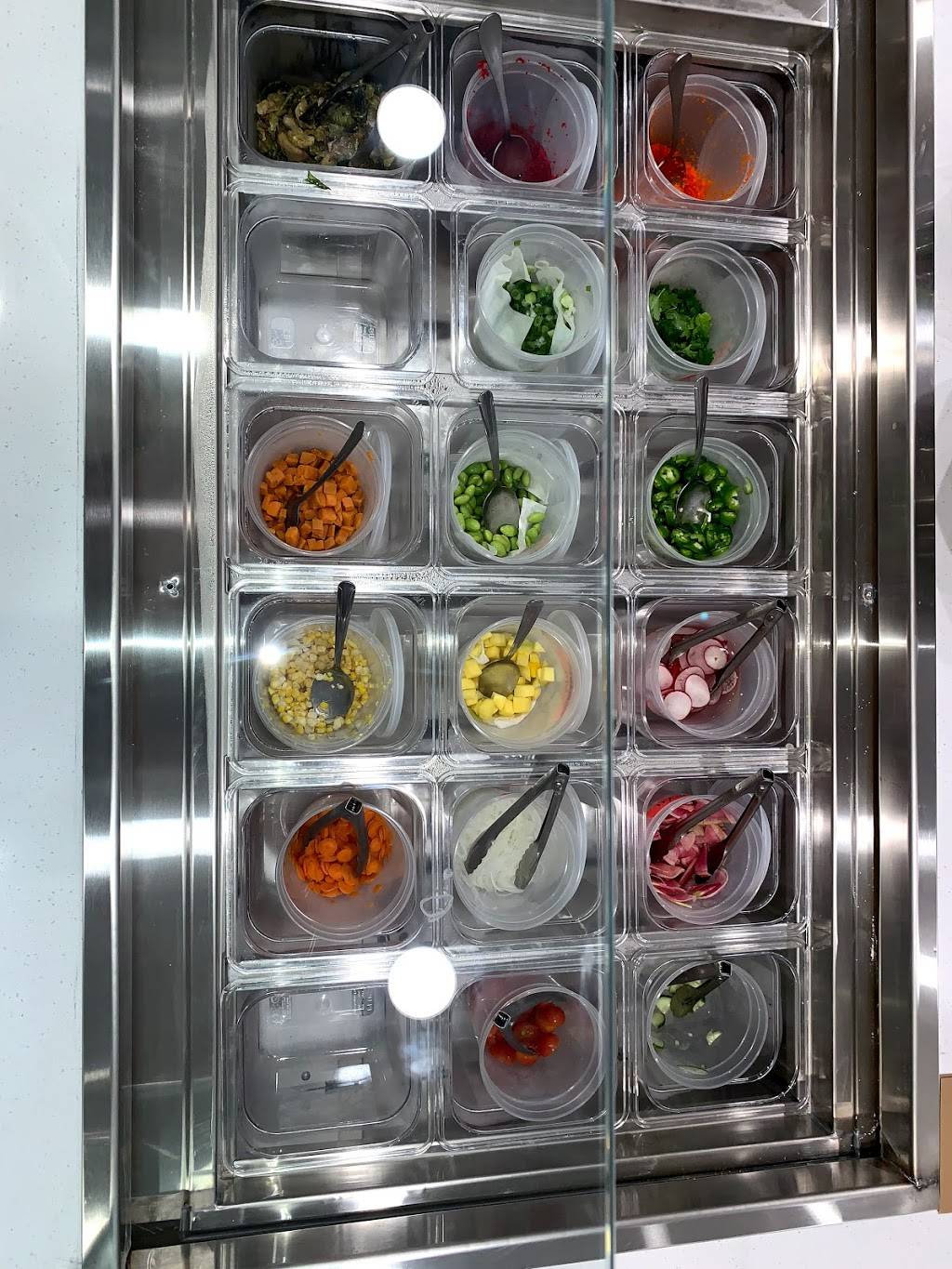 The Poki | restaurant | 119 Franklin Rd, Brentwood, TN 37027, USA | 6159222180 OR +1 615-922-2180