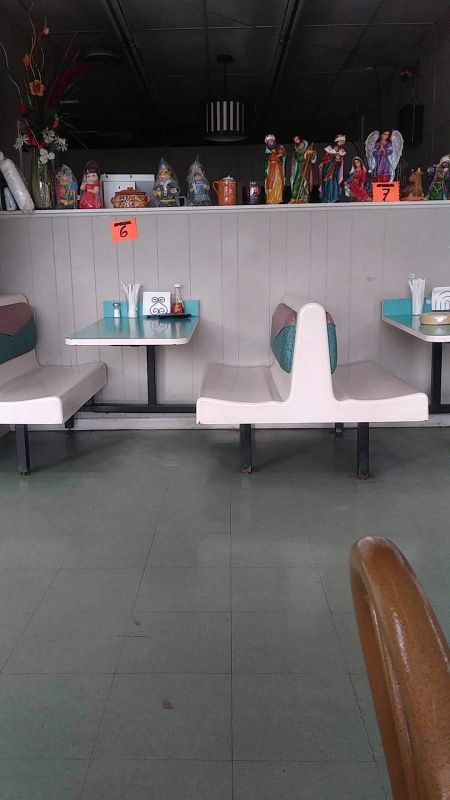 La Moncada-Tienda y Taqueria | restaurant | 1510 E Park Ave, Valdosta, GA 31602, USA | 2292475111 OR +1 229-247-5111