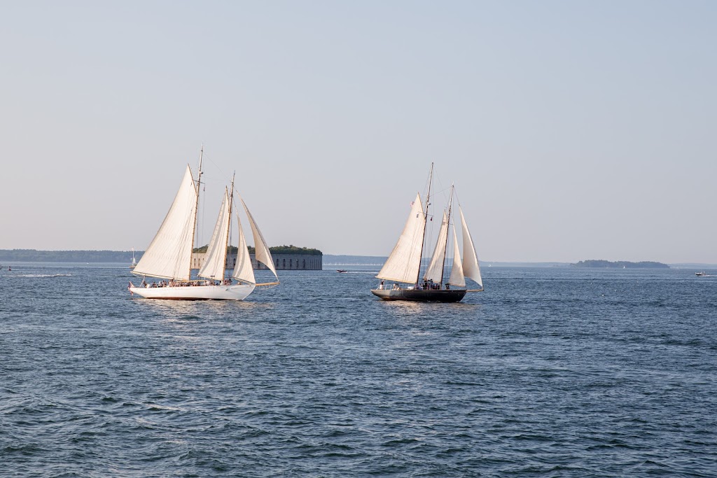 Casablanca Cruises | restaurant | 18 Custom House Wharf, Portland, ME 04101, USA | 2077747220 OR +1 207-774-7220
